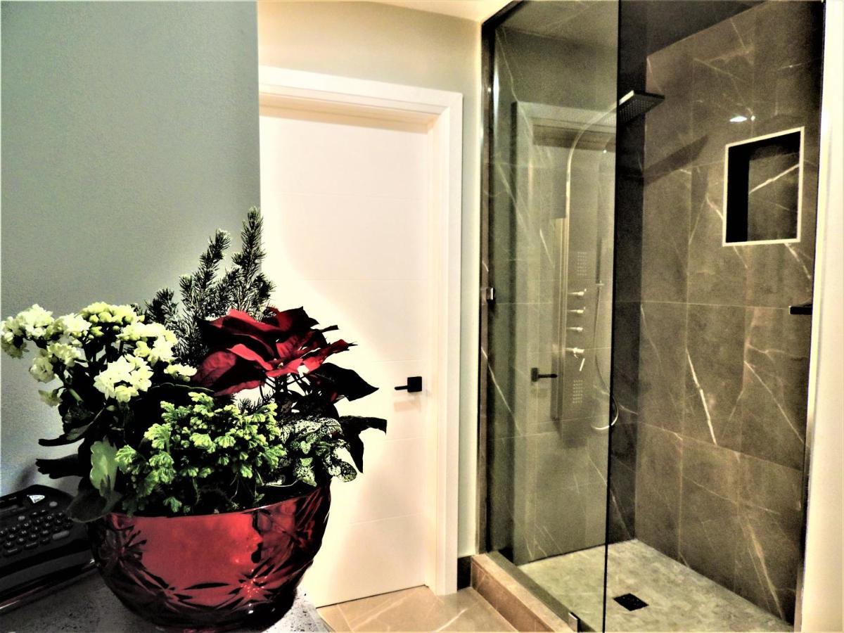 Iresidence In Toronto - Fantastic Vacation Home المظهر الخارجي الصورة